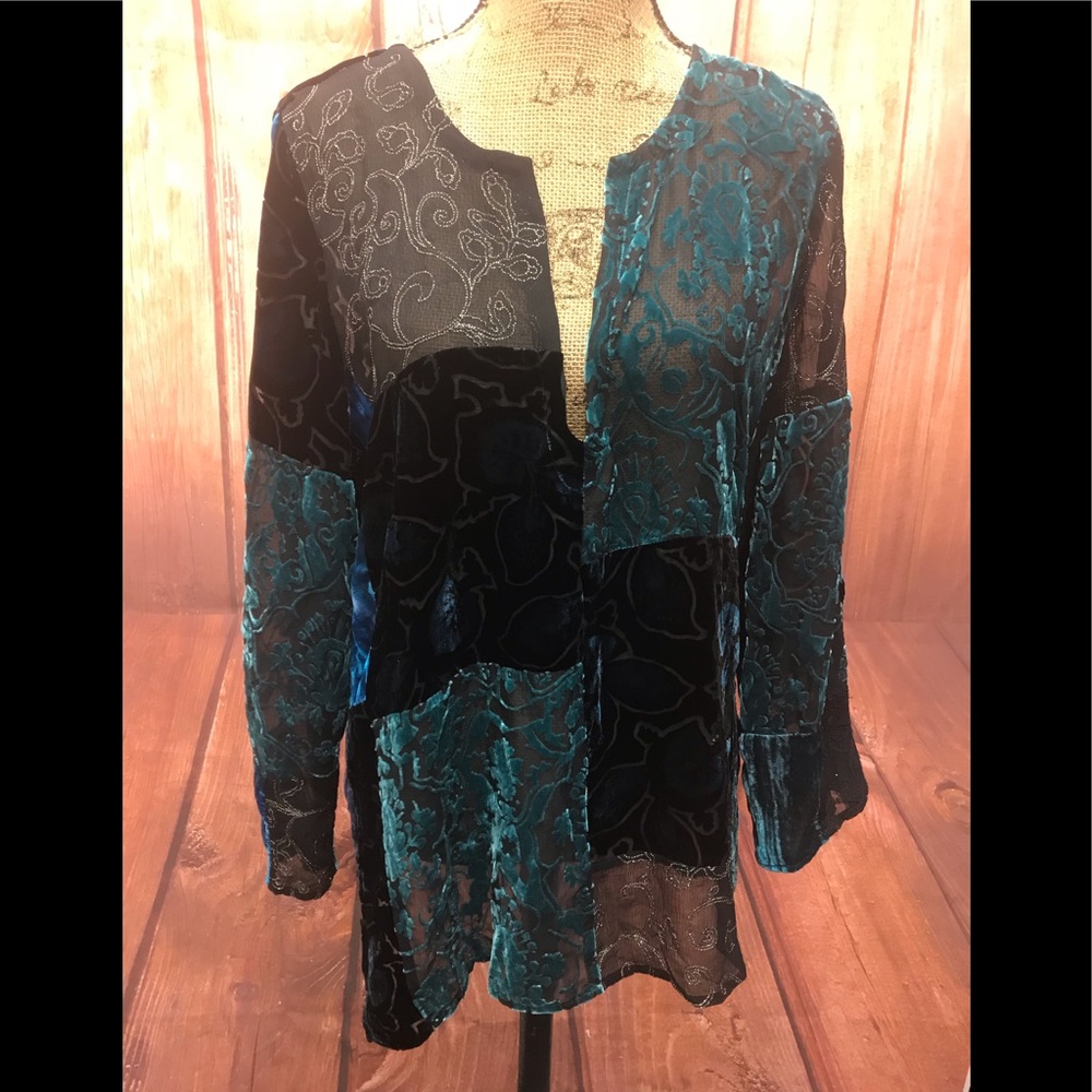 Chico sz1(m) lace/sheer/velvet blk/blue top